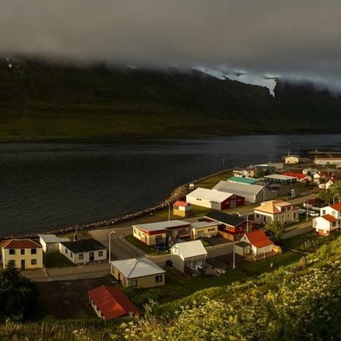 Suðureyri in the midnight sun