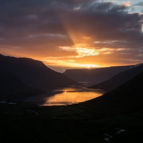 Sunset in Súgandafjörður