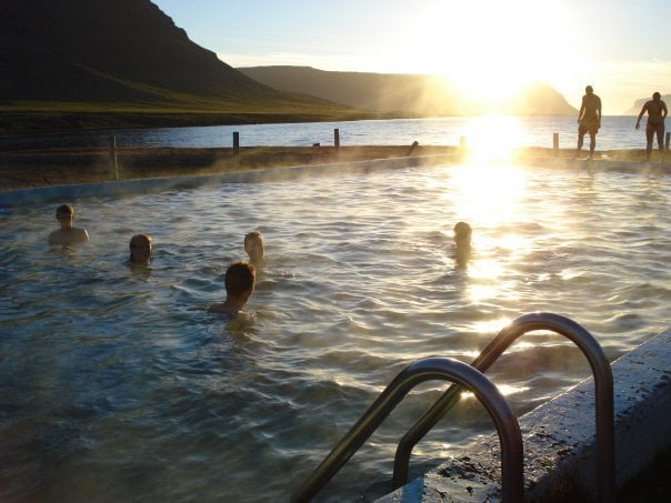 Swimming pool in Reykjafjörður