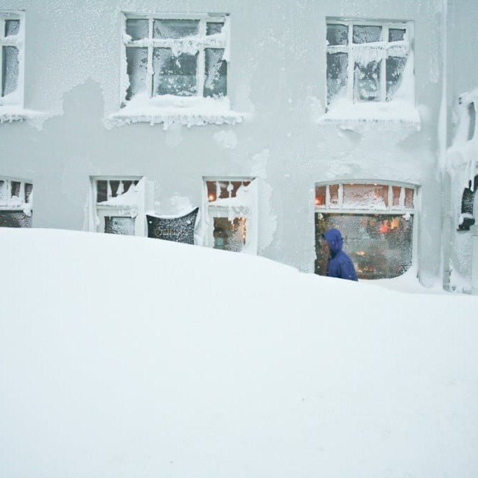 Snow in Ísafjörður